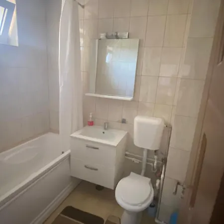 Tania Mamaia Apartment